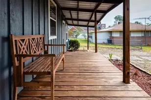 426 N Holland St, Bellville, TX 77418 - Photo 24