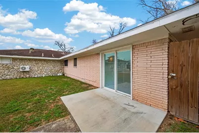 10 Ferguson Street, Baytown, TX 77520 - Photo 6