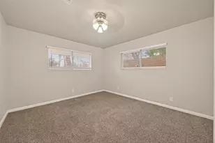 10 Ferguson St, Baytown, TX 77520 - Photo 26