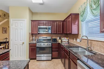 14722 Emerald Cypress Lane, Cypress, TX 77429 - Photo 10