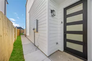 1466 Ferguson, Houston, TX 77088 - Photo 4