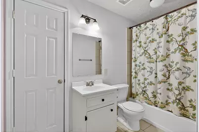 26 Ebony Oaks Place, The Woodlands, TX 77382 - Photo 32