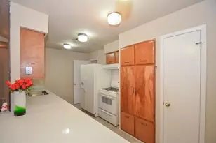 10711 Sharpview Dr, Houston, TX 77072 - Photo 12