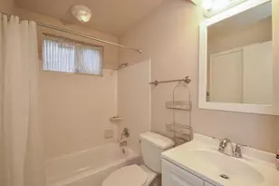 10711 Sharpview Dr, Houston, TX 77072 - Photo 20