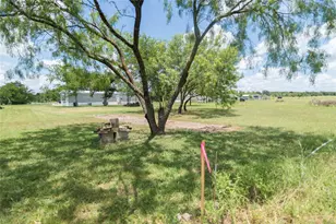 2592 Co Rd 152, Bedias, TX 77831 - Photo 30