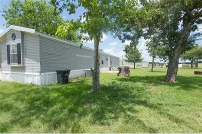 2592 County Road 152, Bedias, TX 77831 - Photo 26