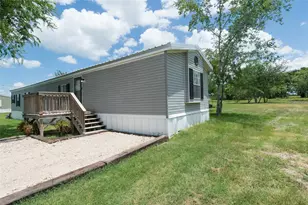 2592 Co Rd 152, Bedias, TX 77831 - Photo 4