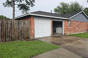 1503 Wentwood Dr, Pasadena, TX 77504 - Photo 2