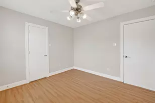 3718 Main Aspen Dr, Houston, TX 77025 - Photo 30