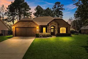 73 La Jolla Cir, Montgomery, TX 77356 - Photo 2