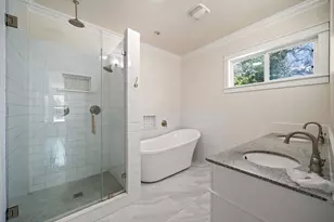 110 Kendall St, Houston, TX 77003 - Photo 14