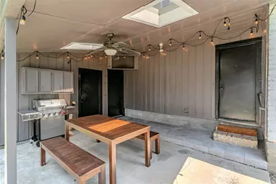 129 Springs Edge Drive, Conroe, TX 77356 - Photo 36