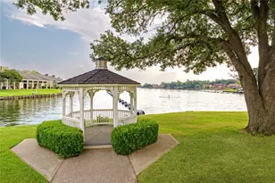 129 Springs Edge Dr, Conroe, TX 77356 - Photo 32