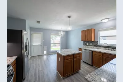 2447 Fox River Lane, Spring, TX 77386 - Photo 6