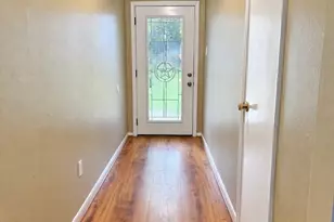 9943 Bayou Woods Dr, Baytown, TX 77521 - Photo 2