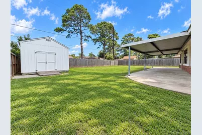 9943 Bayou Woods Drive, Baytown, TX 77521 - Photo 10