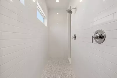 802 Aurora Street, Houston, TX 77009 - Photo 14