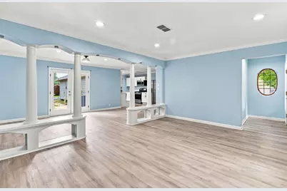 9402 Alcott Drive, Houston, TX 77080 - Photo 12
