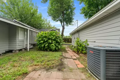 9402 Alcott Drive, Houston, TX 77080 - Photo 46