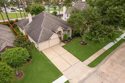 7415 Tranquil River Drive, Pasadena, TX 77505 - Photo 40