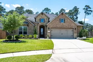 502 Pearl View Ln, Pinehurst, TX 77362 - Photo 2