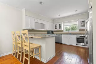 3641 Deal St, Houston, TX 77025 - Photo 12