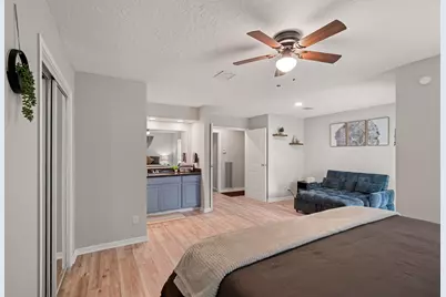 2523 Village Oak Drive, Katy, TX 77493 - Photo 6