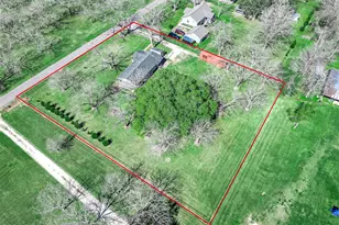 2474 Gates Rd, Alvin, TX 77511 - Photo 2