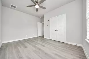 8910 Covenant Pl, Houston, TX 77055 - Photo 26