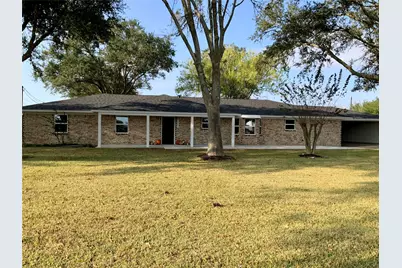 11703 Cherry Point Drive, Mont Belvieu, TX 77535 - Photo 8