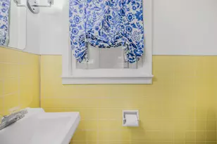 628 S Madison St, La Grange, TX 78945 - Photo 10