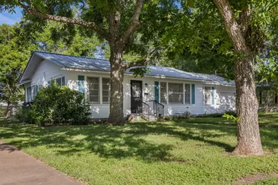628 S Madison Street, La Grange, TX 78945 - Photo 1
