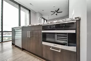 1409 Post Oak Blvd, Houston, TX 77056 - Photo 16