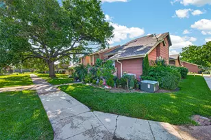 12667 Wellington Park Dr, Houston, TX 77072 - Photo 6