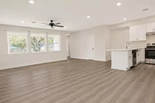 11514 Courtshire Rd, Houston, TX 77076 - Photo 4