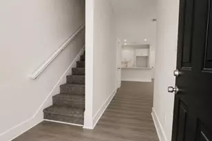 11514 Courtshire Rd, Houston, TX 77076 - Photo 8