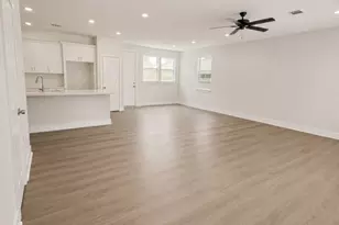 11514 Courtshire Rd, Houston, TX 77076 - Photo 2
