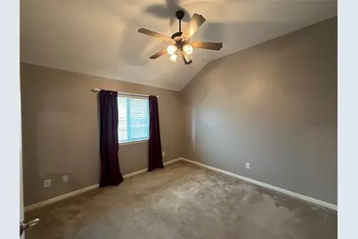 26026 Mills Ridge Court, Kingwood, TX 77339 - Photo 20