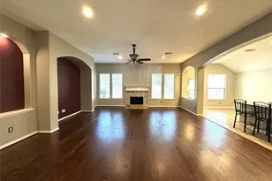 26026 Mills Ridge Ct, Kingwood, TX 77339 - Photo 8