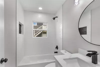 2919 Avenue K #1, Galveston, TX 77550 - Photo 12