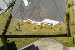 13703 Northwood Meadow Cir, Houston, TX 77077 - Photo 12