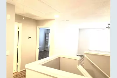 14943 Sugar Peak Drive, Sugar Land, TX 77498 - Photo 18