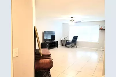 14943 Sugar Peak Drive, Sugar Land, TX 77498 - Photo 8