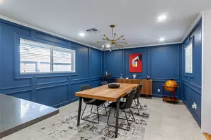 1230 Wisterwood Dr, Houston, TX 77043 - Photo 12