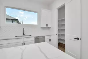 3036 Live Oak St, Houston, TX 77004 - Photo 20