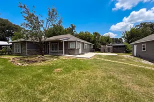7934 Round Rock Dr, Houston, TX 77049 - Photo 18