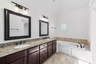 1428 Alexander St, Houston, TX 77008 - Photo 22