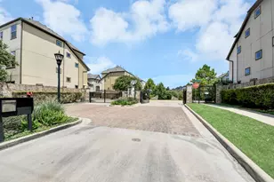 12255 Oxford Cres Cir, Houston, TX 77082 - Photo 4