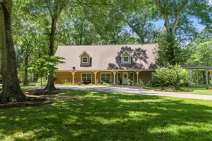 1007 Hunters Creek Way, Hockley, TX 77447 - Photo 16