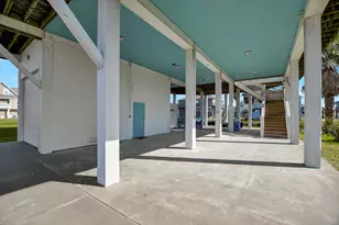 2570 Tide Dr, Port Bolivar, TX 77650 - Photo 4